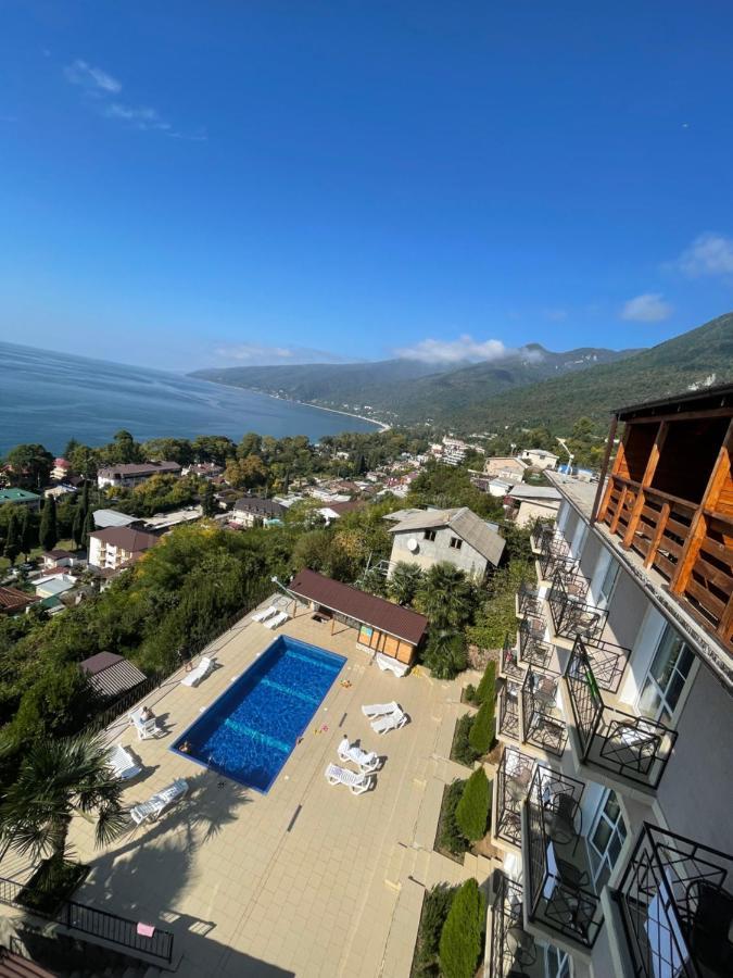 Astan Hotel Gagry Exterior photo