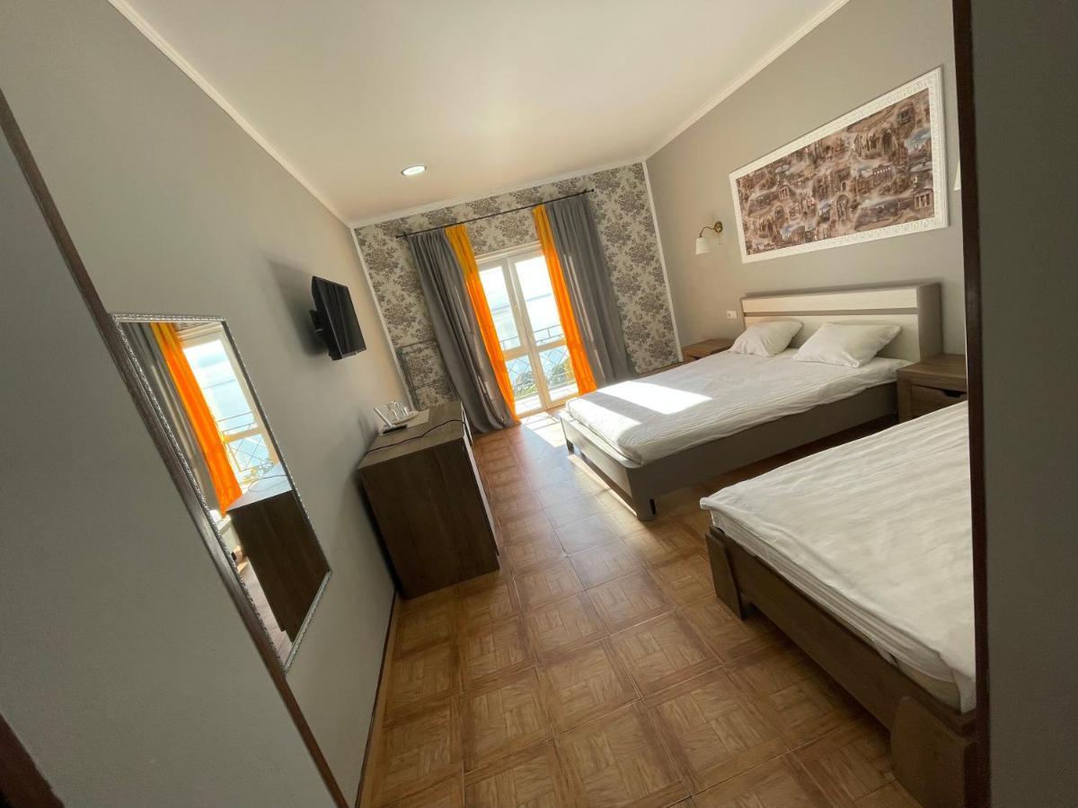 Astan Hotel Gagry Exterior photo